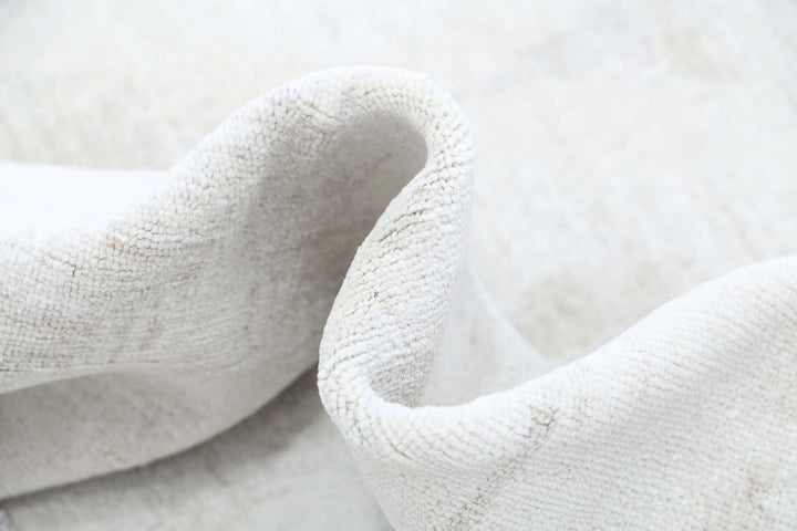 Hand Knotted Ikat Wool Rug 6' 1" x 8' 10" - No. AT50570