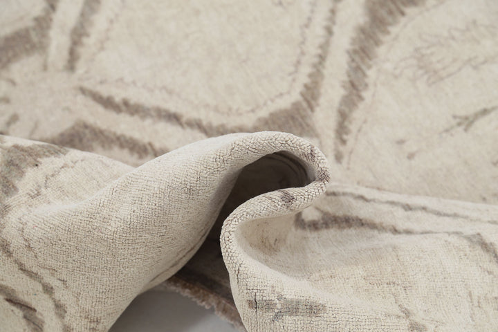 Hand Knotted Artemix Wool Rug 8' 7" x 10' 10" - No. AT16538