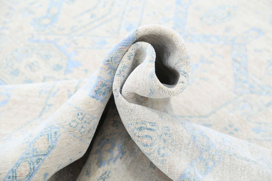 Hand Knotted Fine Artemix Jewelry Wool Rug 8' 0" x 10' 0" - No. AT83092