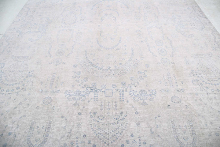 Hand Knotted Fine Artemix Wool Rug 9' 8" x 13' 2" - No. AT76375