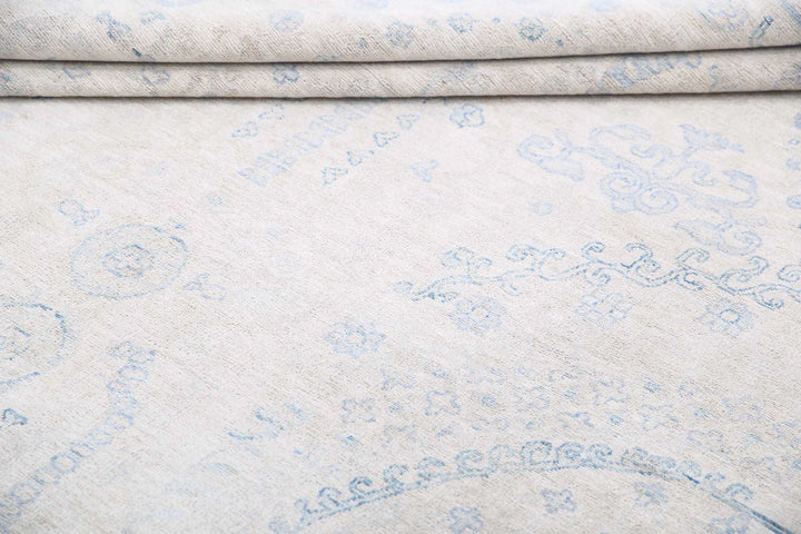 Hand Knotted Fine Artemix Wool Rug 9' 8" x 13' 2" - No. AT76375