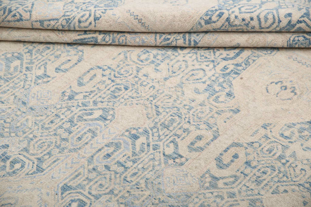 Hand Knotted Fine Artemix Wool Rug 7' 11" x 10' 4" - No. AT90237