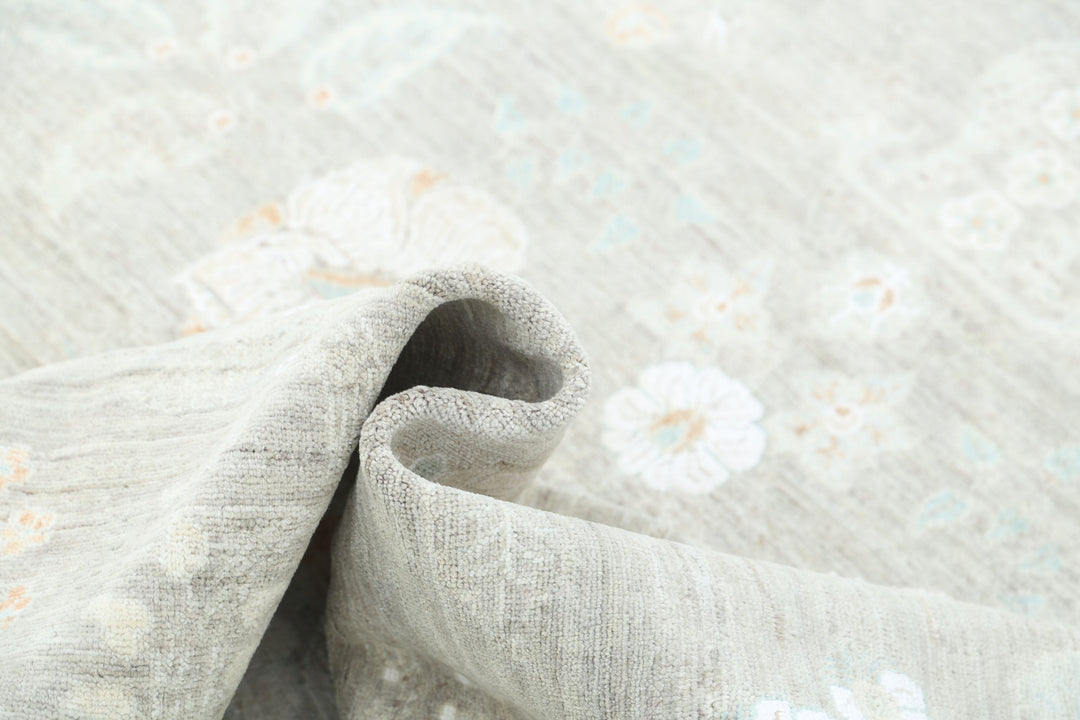 Hand Knotted Artemix Wool & Silk Rug 7' 7" x 9' 8" - No. AT62451