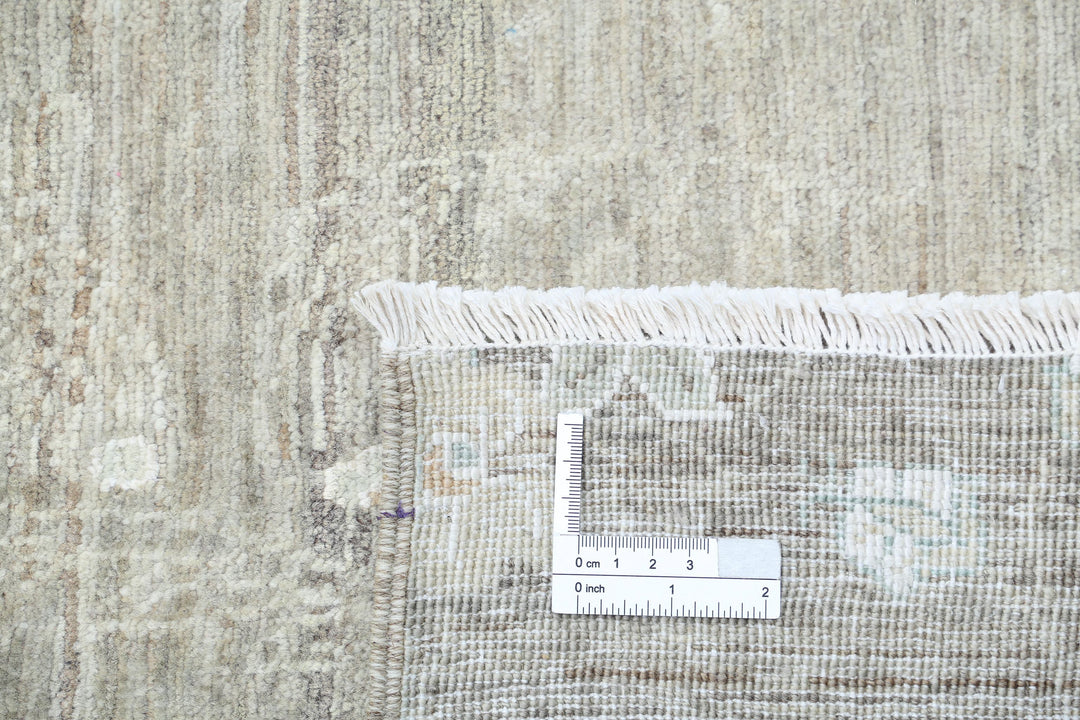 Hand Knotted Artemix Wool & Silk Rug 7' 7" x 9' 8" - No. AT62451