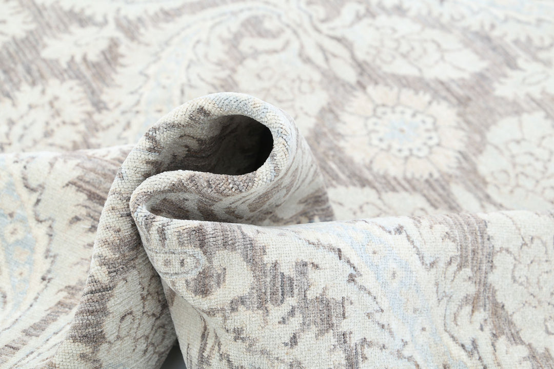 Hand Knotted Art & Craft Wool Rug 8' 0" x 8' 11" - No. AT25852