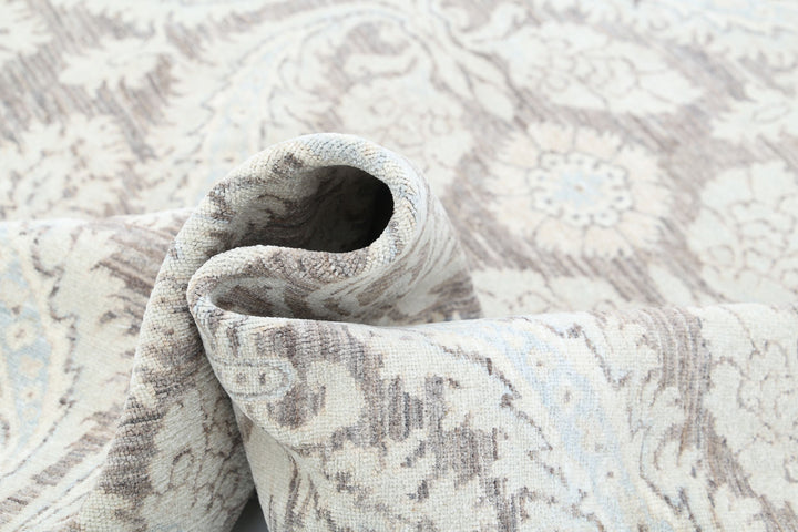 Hand Knotted Art & Craft Wool Rug 8' 0" x 8' 11" - No. AT25852