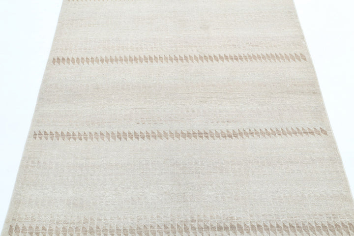 Hand Knotted Serenity Artemix Wool Rug 3' 11" x 5' 7" - No. AT84463