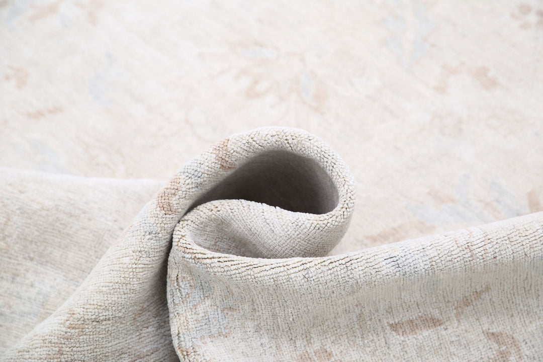 Hand Knotted Artemix Wool Rug 6' 2" x 8' 0" - No. AT32472