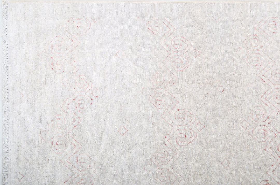 Hand Knotted Artemix Wool Rug 6' 0" x 8' 4" - No. AT36072