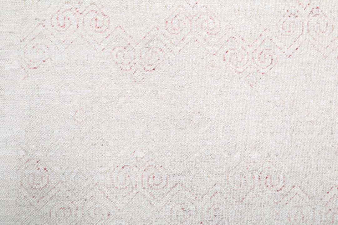 Hand Knotted Artemix Wool Rug 6' 0" x 8' 4" - No. AT36072