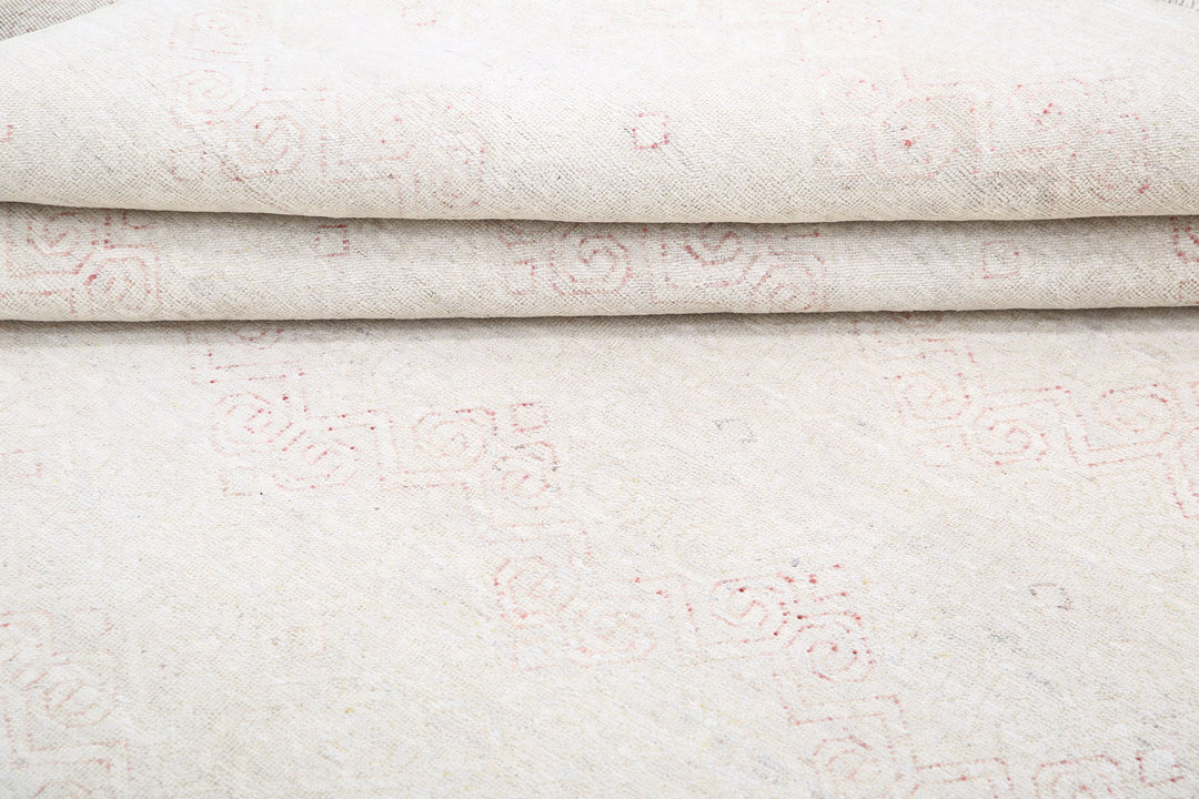 Hand Knotted Artemix Wool Rug 6' 0" x 8' 4" - No. AT36072