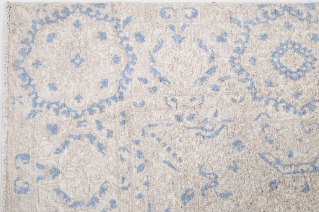 Hand Knotted Serenity Artemix Wool Rug 4' 10" x 7' 2" - No. AT41768