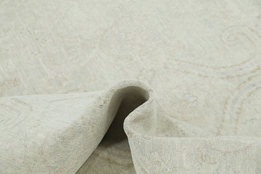 Hand Knotted Artemix Wool Rug 6' 4" x 8' 3" - No. AT47486