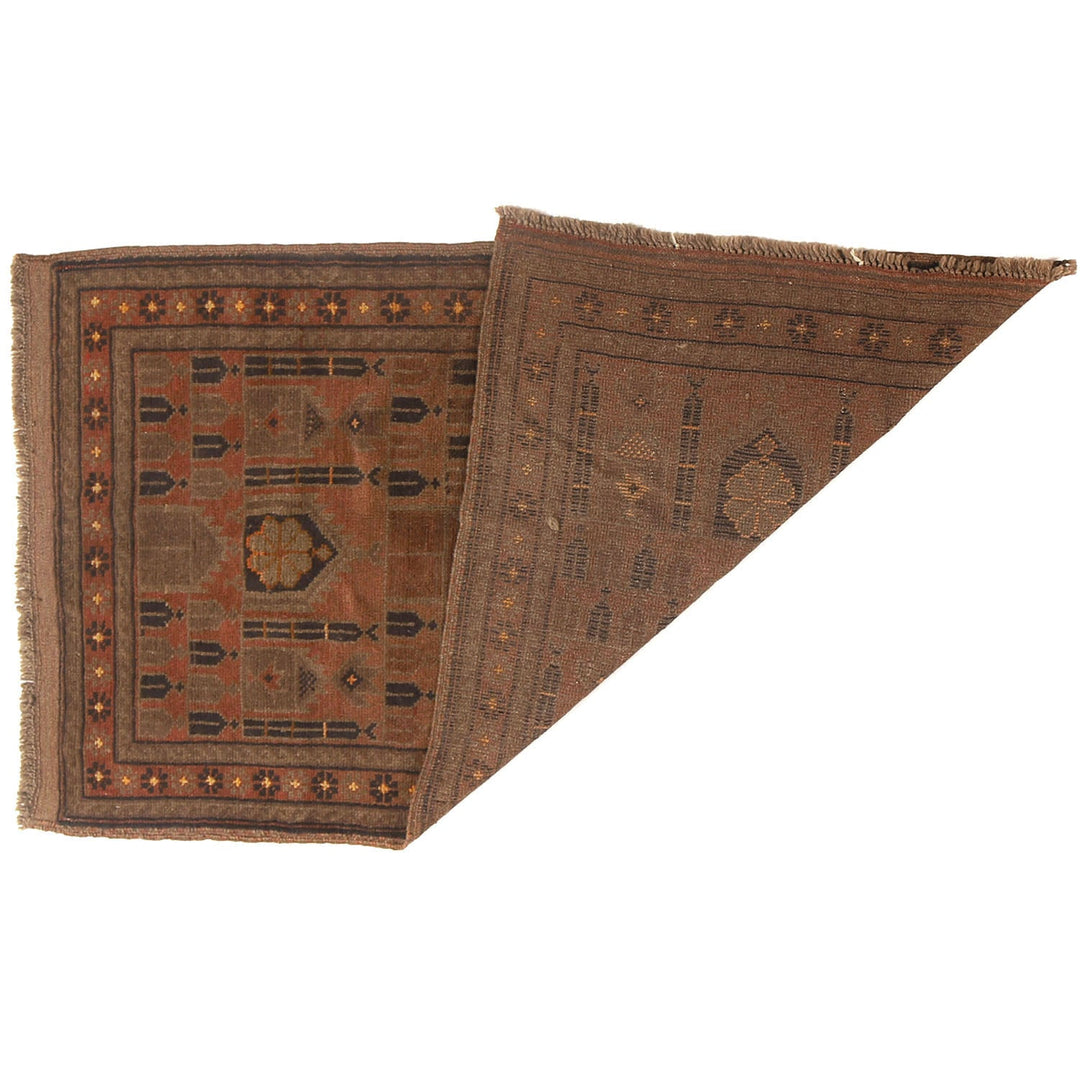 Afghan Prayer Rug 2'8" x 4'8" Hand-Knotted detail