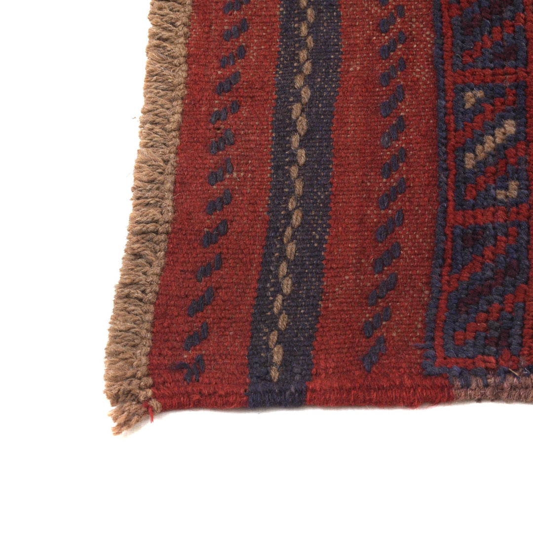 Mashwani Runner 2' 0" x 7' 7" - No. AL65108