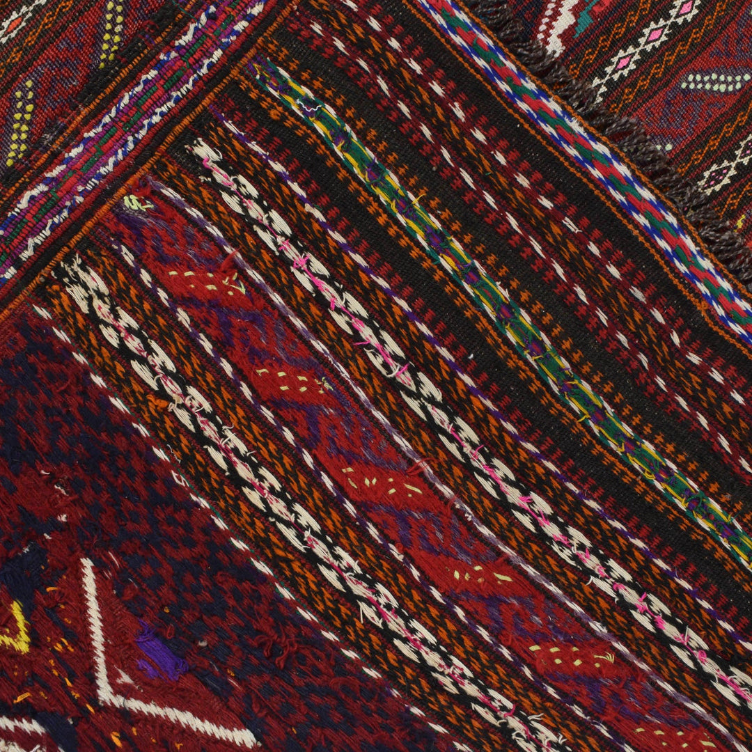 Laghari Kilim 4' 9" x 7' 6" - No. AL26674