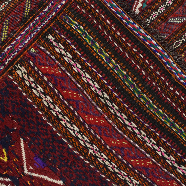 Laghari Kilim 4' 9" x 7' 6" - No. AL26674