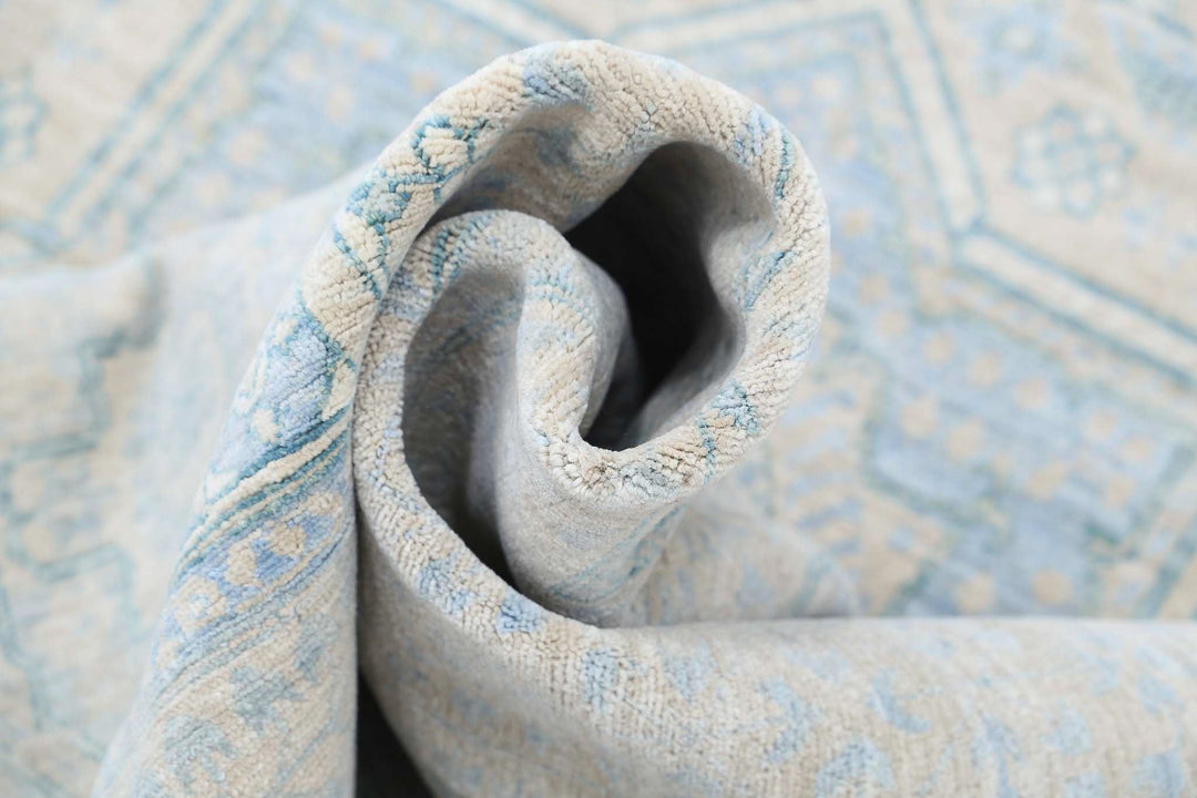 Hand Knotted Fine Mamluk Wool Rug 4' 8" x 6' 8" - No. AT70091