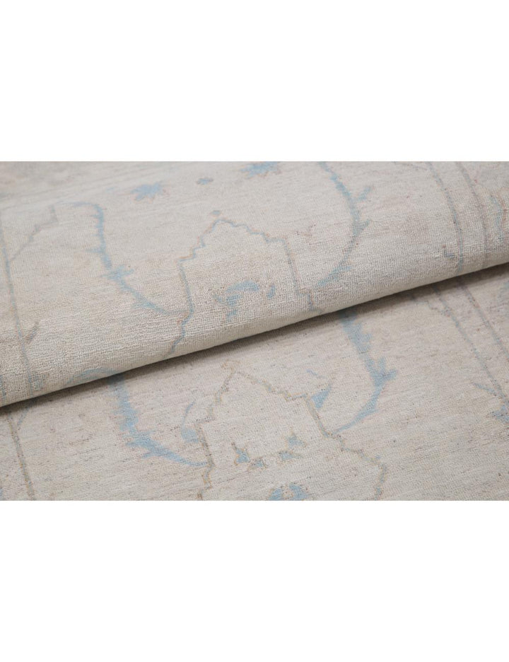 Hand Knotted Fine Serenity Wool Rug 3' 1" x 8' 10" - No. AT28571