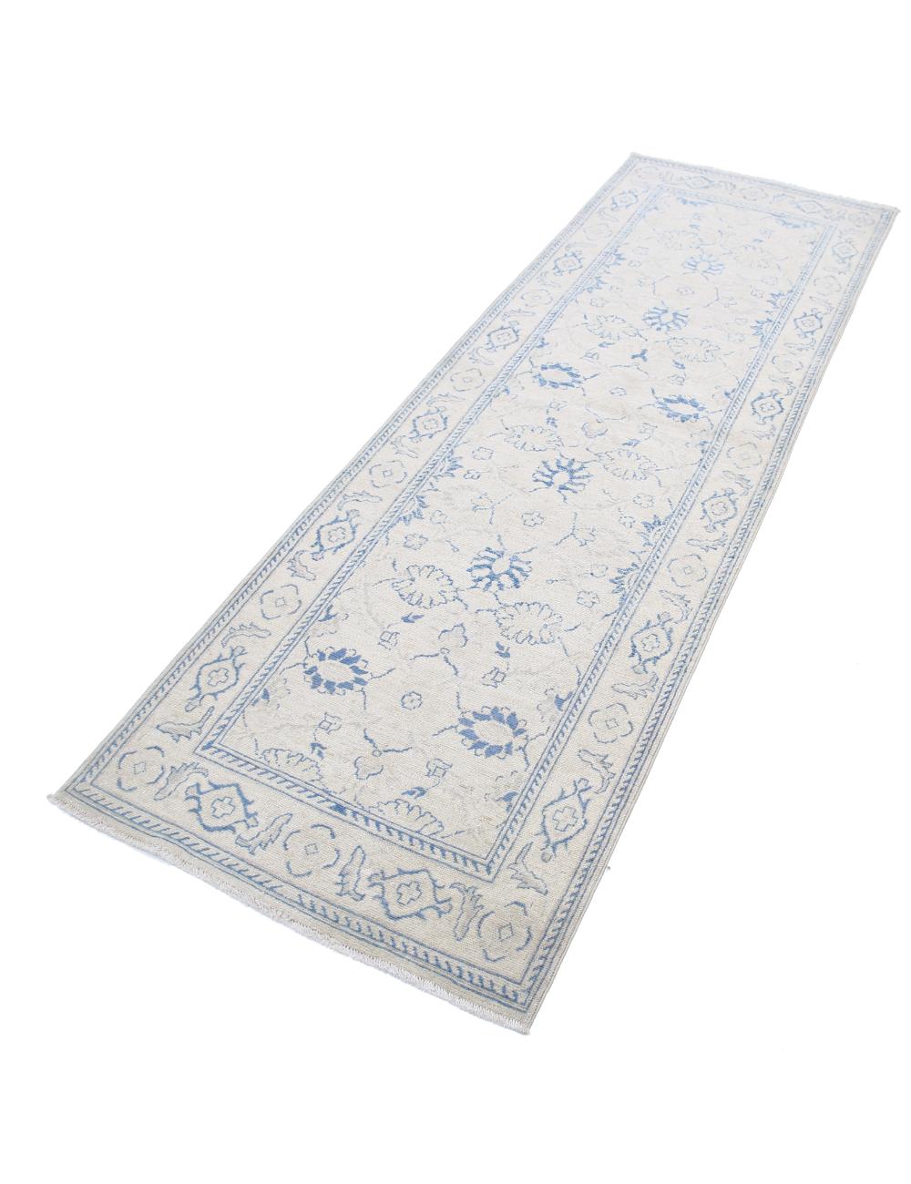 Hand Knotted Serenity Wool Rug 2' 7" x 8' 4" - No. AT48825