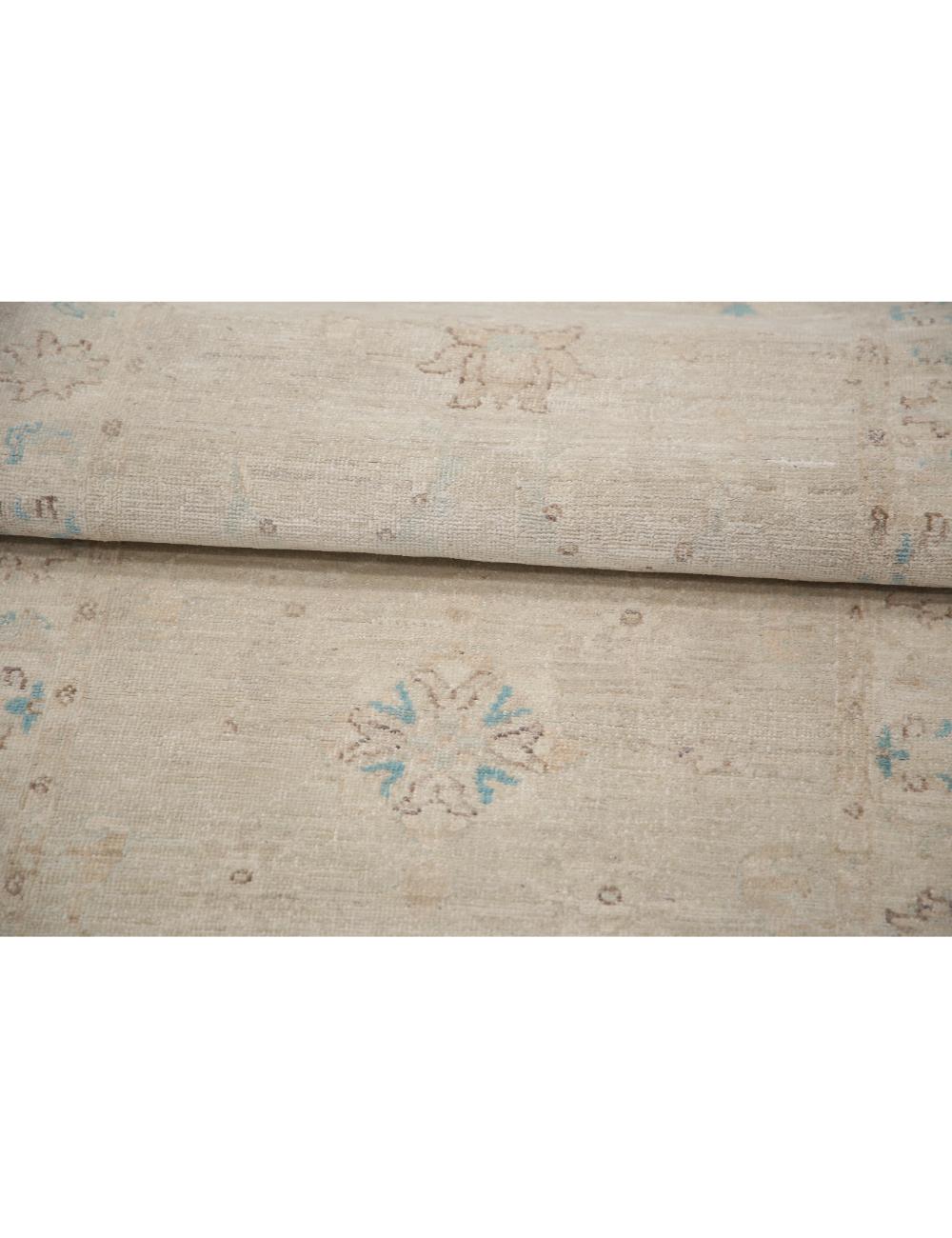 Hand Knotted Serenity Wool Rug 2' 6" x 8' 5" - No. AT84707