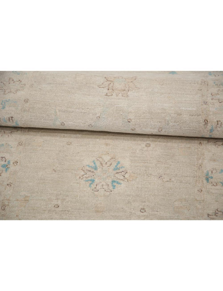 Hand Knotted Serenity Wool Rug 2' 6" x 8' 5" - No. AT84707