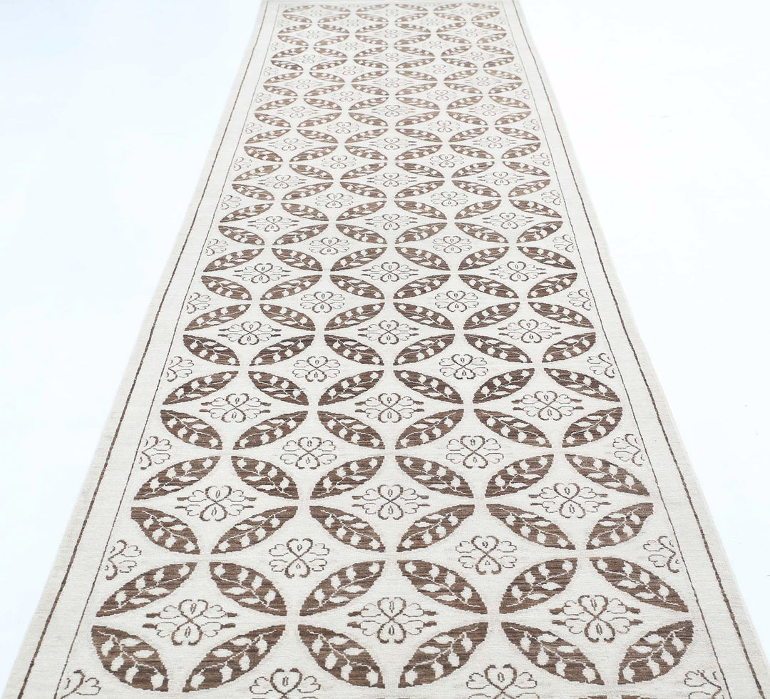 Hand Knotted Serenity Wool Rug 3' 9" x 16' 2" - No. AT54613