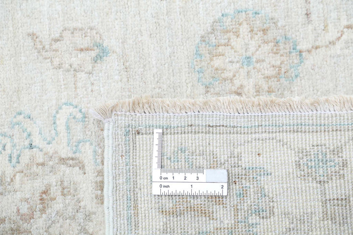 Hand Knotted Serenity Wool Rug 2' 6" x 7' 8" - No. AT89806