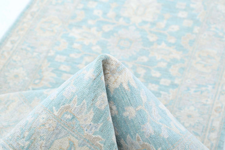 Hand Knotted Serenity Wool Rug 2' 7" x 9' 5" - No. AT12064