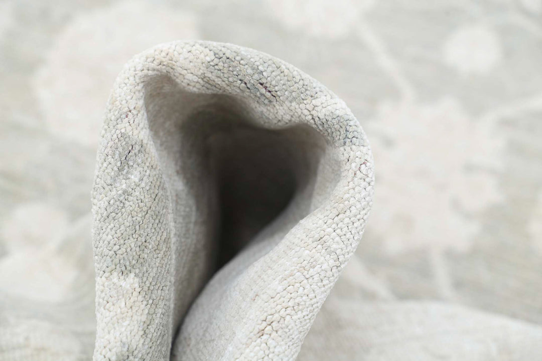 Hand Knotted Serenity Wool Rug 4' 7" x 14' 2" - No. AT22809