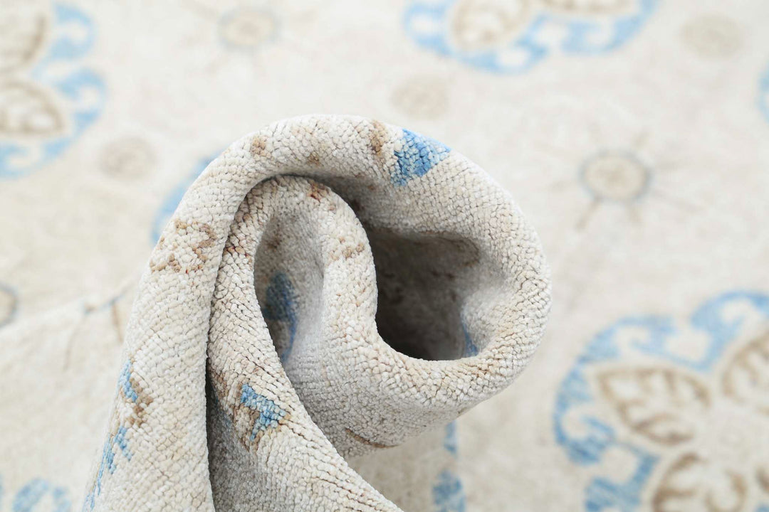 Hand Knotted Serenity Wool Rug 5' 1" x 12' 8" - No. AT90100