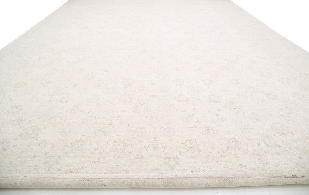 Hand Knotted Serenity Wool Rug 17' 0" x 23' 0" - No. AT58402