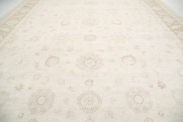 Hand Knotted Serenity Wool Rug 16' 0" x 23' 2" - No. AT44703