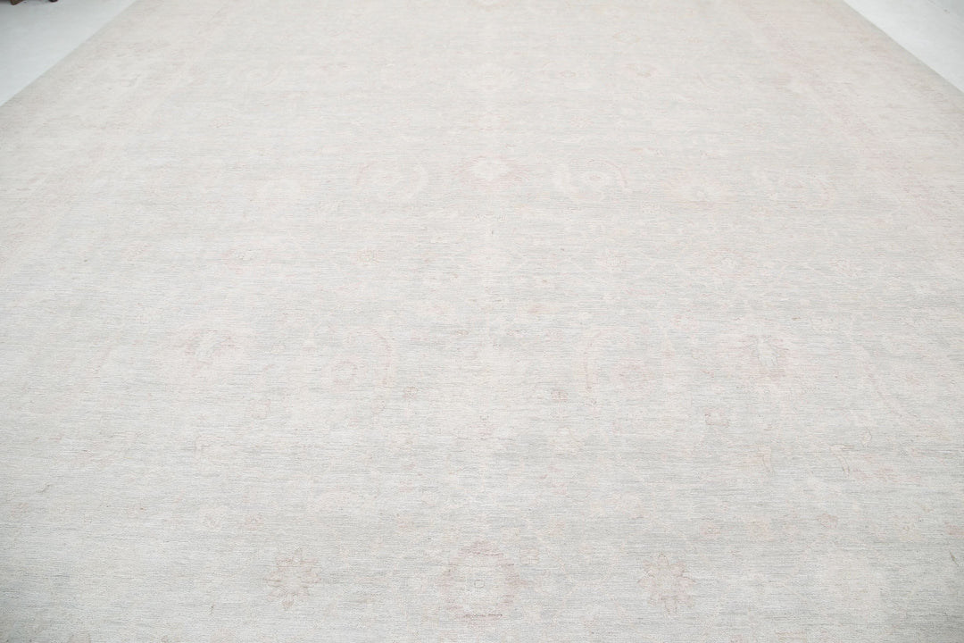 Hand Knotted Serenity Wool Rug 16' 5" x 27' 7" - No. AT32267