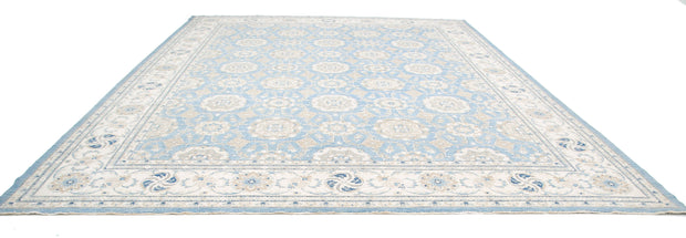 Hand Knotted Serenity Wool Rug 13' 2" x 16' 10" - No. AT15201