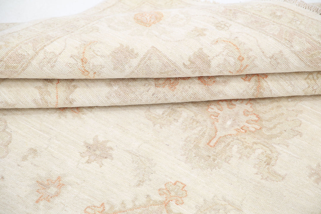 Hand Knotted Serenity Wool Rug 6' 6" x 7' 9" - No. AT94142