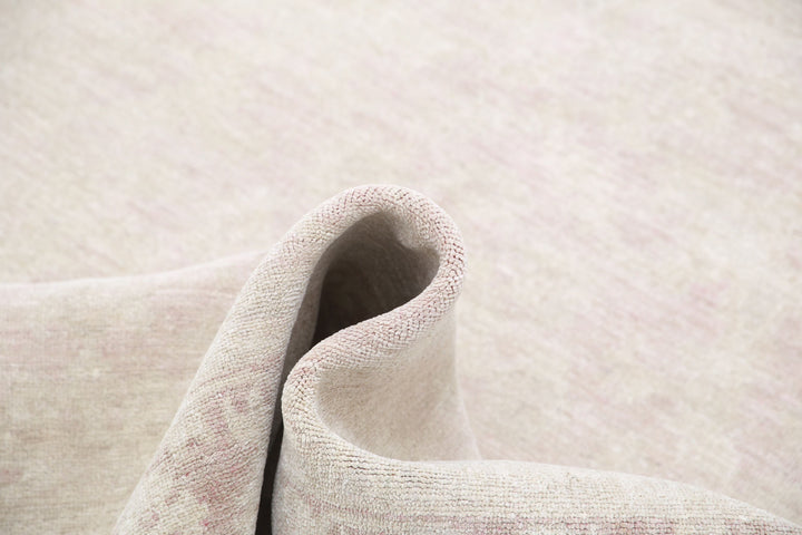 Hand Knotted Serenity Wool Rug 5' 0" x 10' 2" - No. AT90750