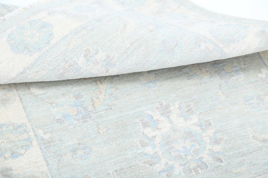 Hand Knotted Serenity Wool Rug 2' 4" x 2' 9" - No. AT18772