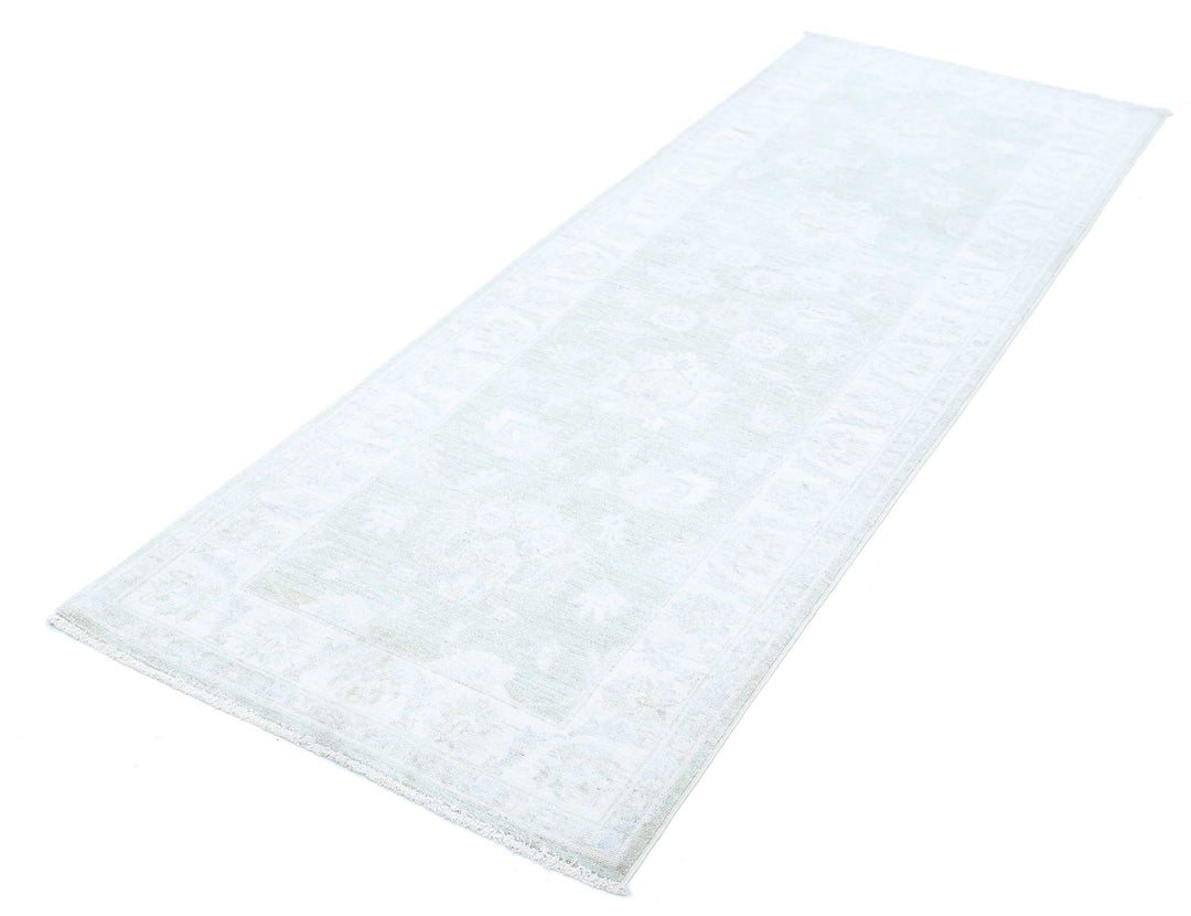 Hand Knotted Serenity Wool Rug 2' 9" x 7' 11" - No. AT28041