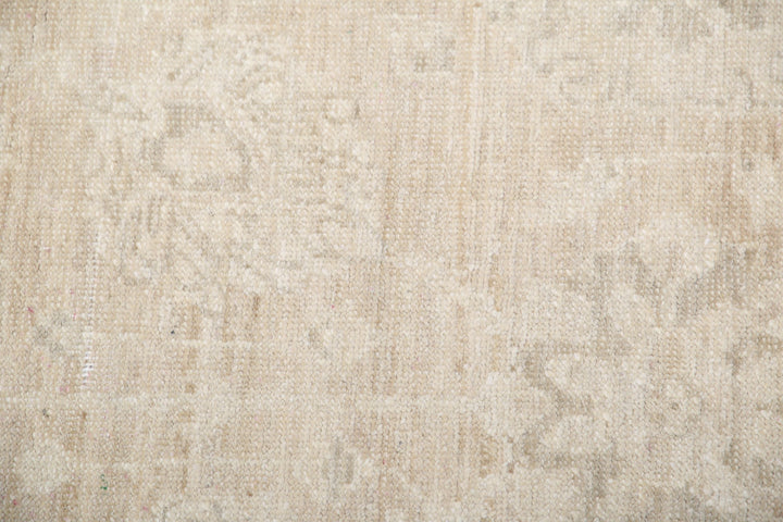 Hand Knotted Serenity Wool Rug 2' 6" x 9' 1" - No. AT29263