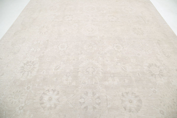 Hand Knotted Serenity Wool Rug 9' 9" x 13' 10" - No. AT88568