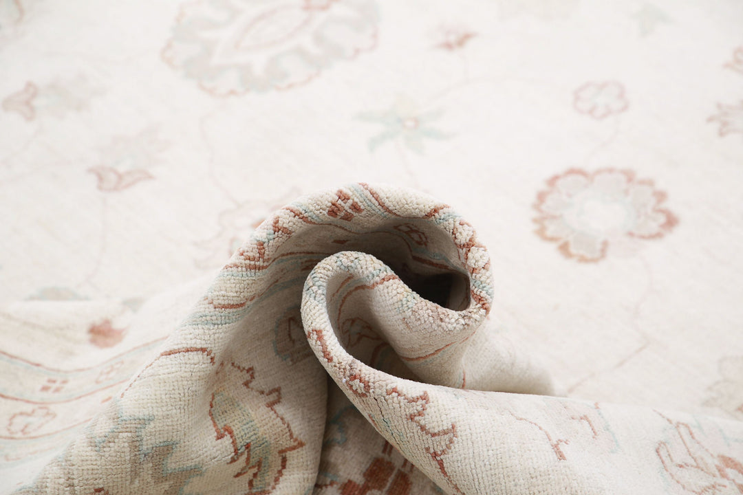 Hand Knotted Serenity Wool Rug 11' 9" x 16' 10" - No. AT20459