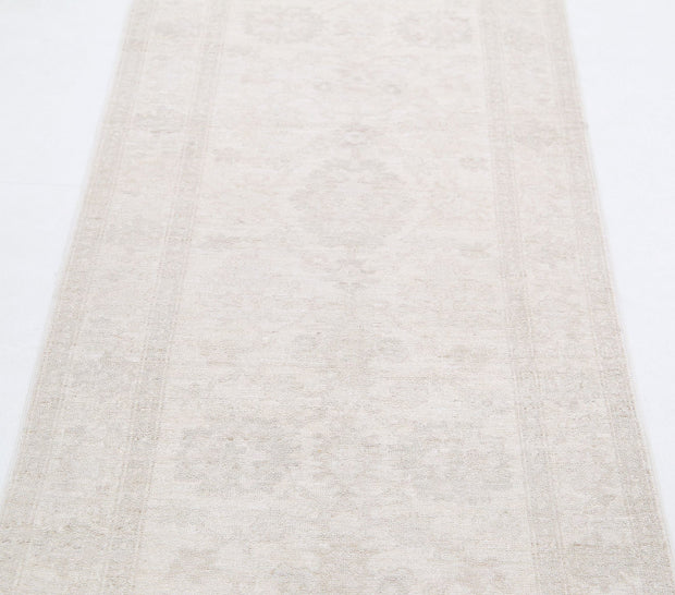 Hand Knotted Serenity Wool Rug 2' 6" x 9' 5" - No. AT32245