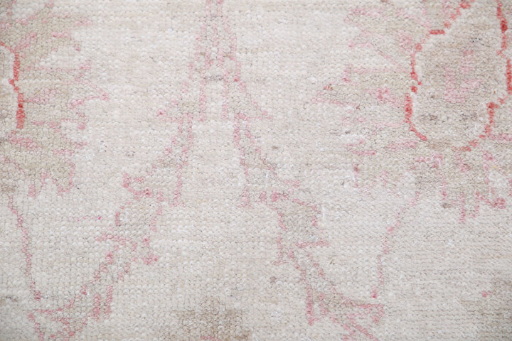 Hand Knotted Serenity Wool Rug 5' 4" x 7' 7" - No. AT30007