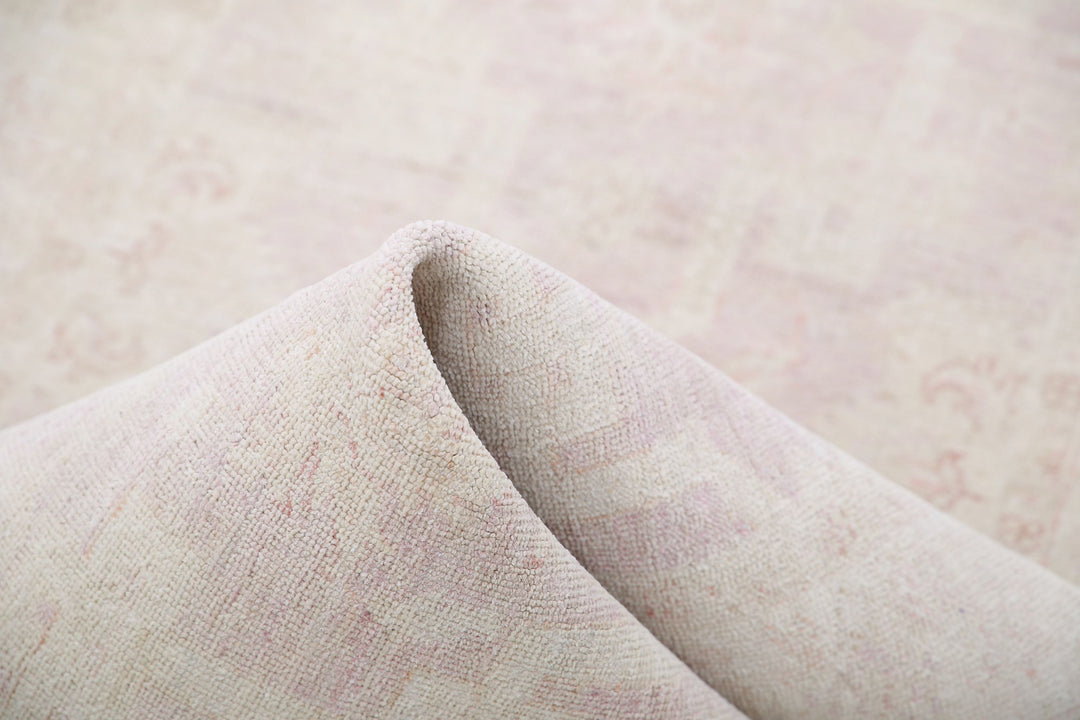 Hand Knotted Serenity Wool Rug 2' 6" x 8' 11" - No. AT51780