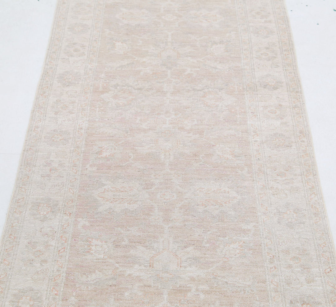 Hand Knotted Serenity Wool Rug 2' 6" x 6' 8" - No. AT50183