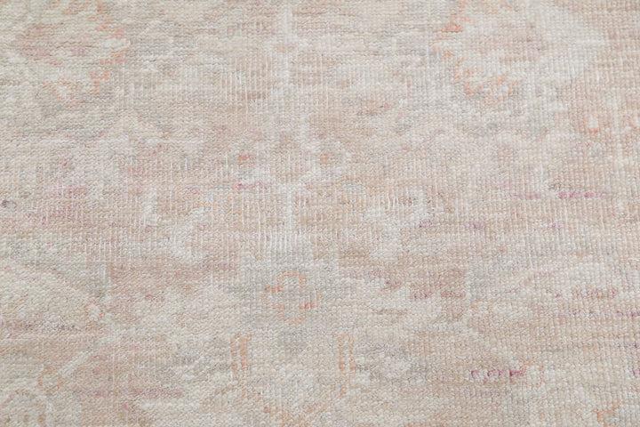 Hand Knotted Serenity Wool Rug 2' 6" x 6' 8" - No. AT50183