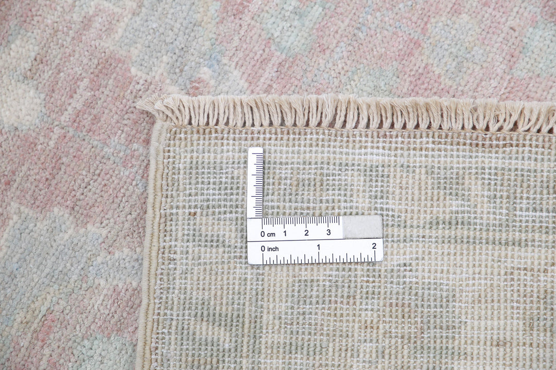 Hand Knotted Serenity Wool Rug 2' 6" x 8' 5" - No. AT98272