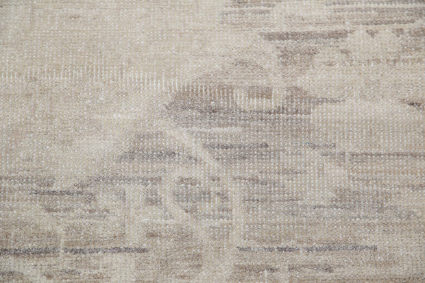 Hand Knotted Serenity Wool Rug 2' 6" x 7' 11" - No. AT33935