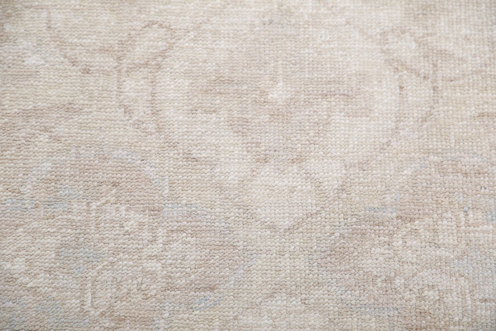 Hand Knotted Serenity Wool Rug 2' 5" x 6' 3" - No. AT90718